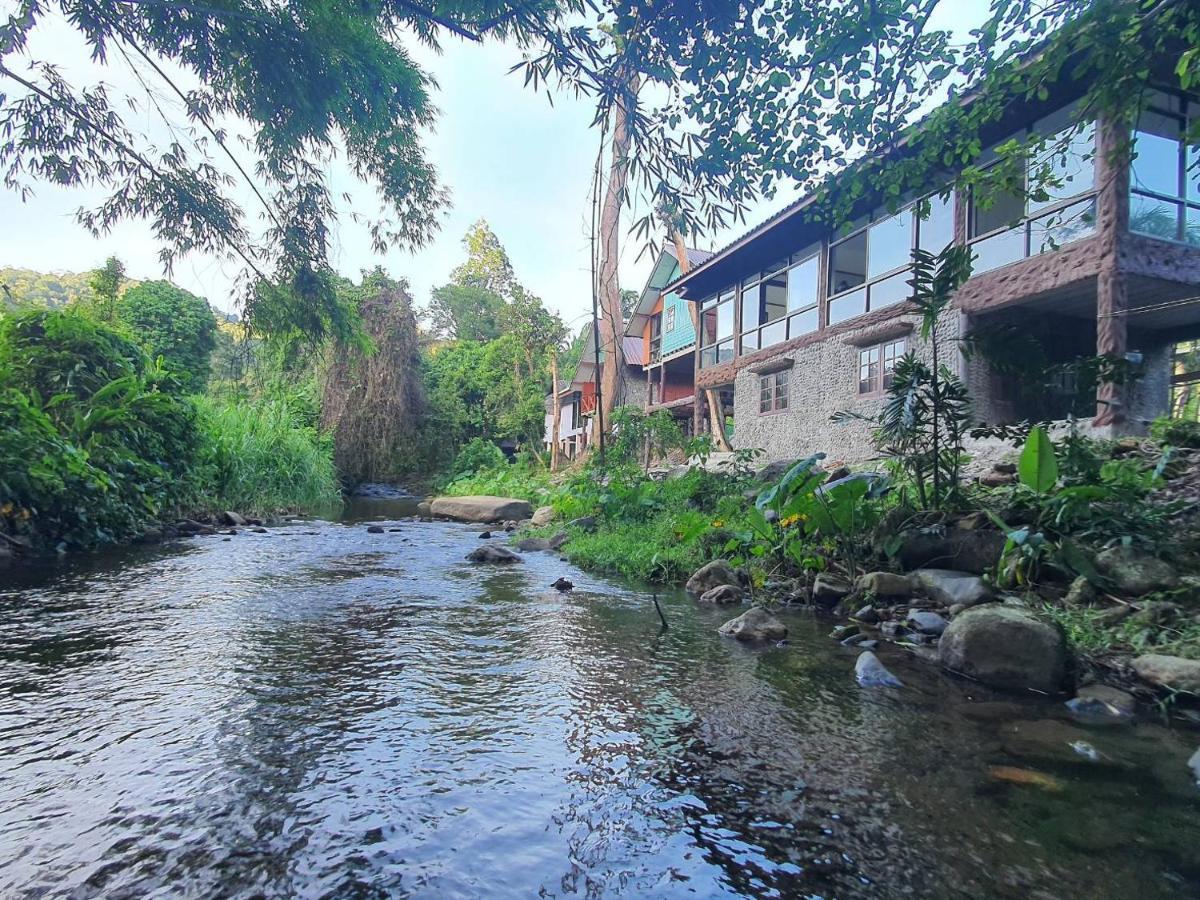 Malulee Khaosok Resort Khao Sok National Park Exterior photo