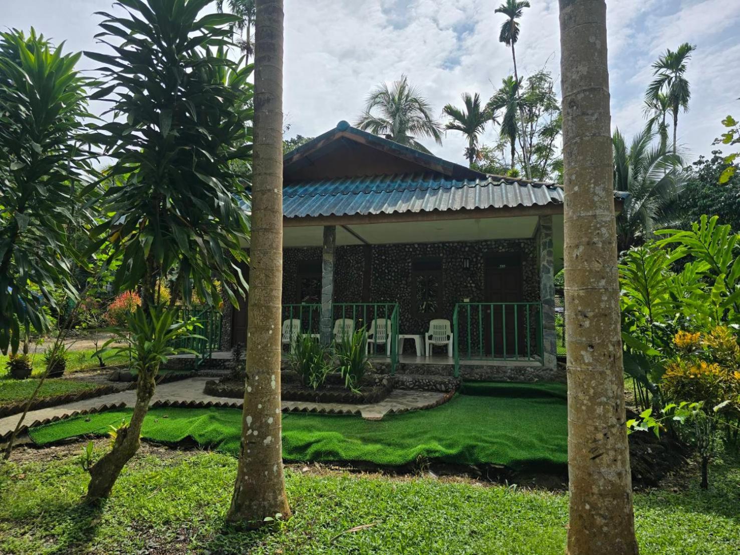 Malulee Khaosok Resort Khao Sok National Park Exterior photo